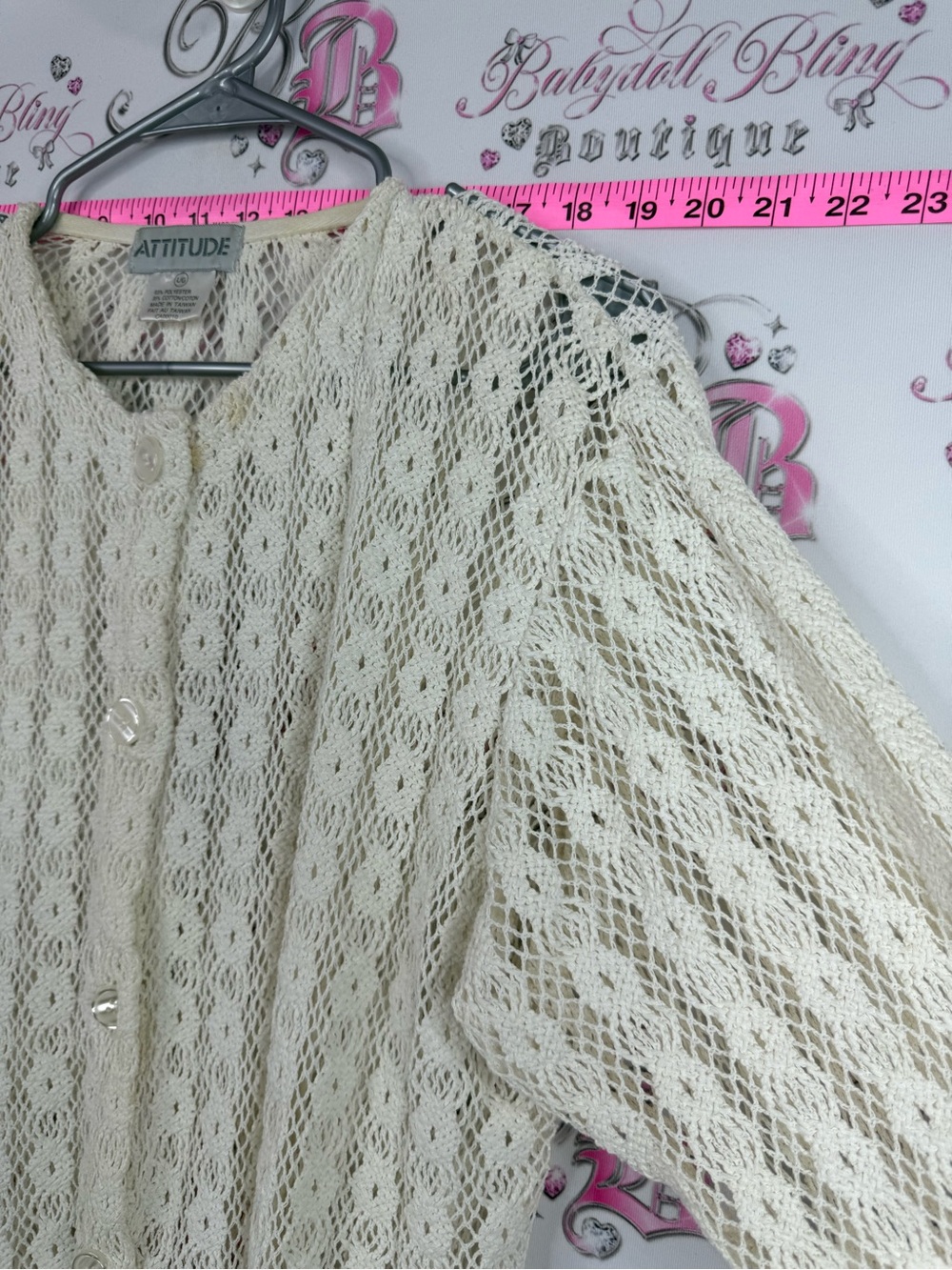 Attitude cardigan vintage white Cream Crochet Button-Front Cardigan knit - Picture 5 of 13
